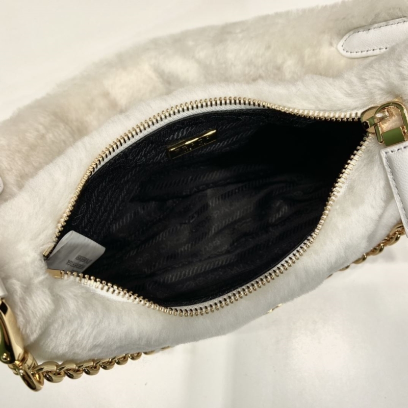 Pra*a hobo bags